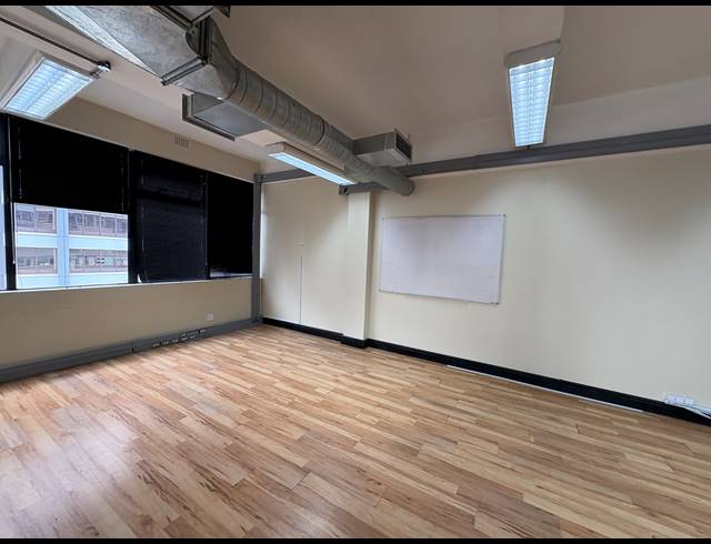 124M² OFFICE TO LET IN CAPE TOWN CITY CENTRE